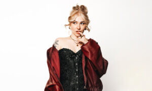 Evelina esiintyy Himos Areenalla 4.9.2026!