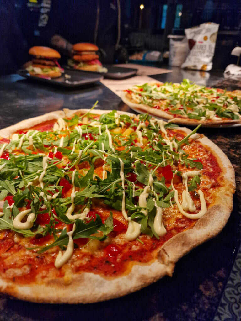 Pizza ravintola Saluunassa Willi Länsi -huvikeskuksessa.